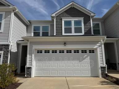 Main picture of 122 Roebuck Ln