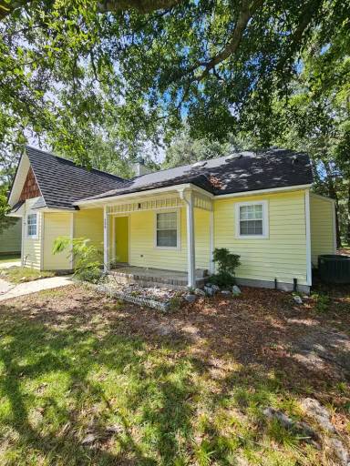 Main picture of 236 Parlor Dr