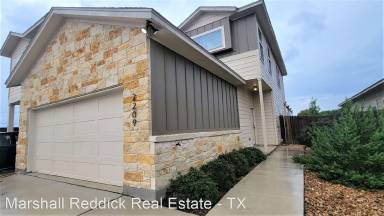 Main picture of 2207 Avery Vlg