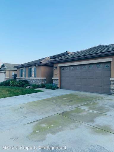 Main picture of 4633 W Rialto Ave