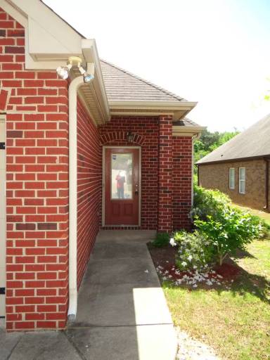 Main picture of 227 Oxmoor Pl