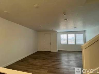 Main picture of 495 W Carnation Ct