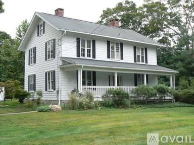 Main picture of 283 Lyons Plain Rd