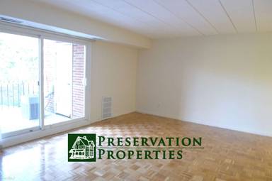Main picture of 300 Tremont St