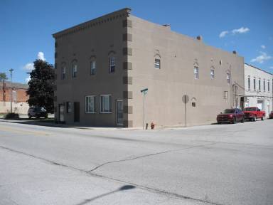 Main picture of 101 N Main St