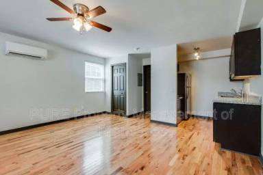 Main picture of 517 Veritas St