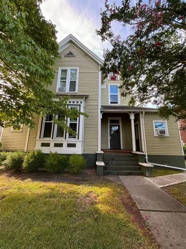 Main picture of 1516 Highland Ave