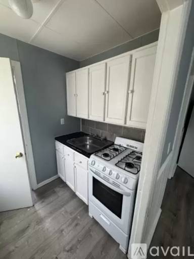 Main picture of 212 Globe St