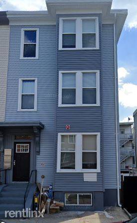 Main picture of 155 Chelsea St