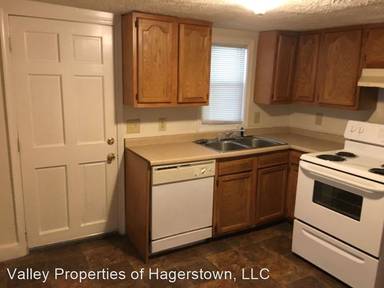 Main picture of 201 Pennsylvania Ave