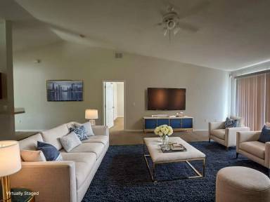 Main picture of 844 James Dr