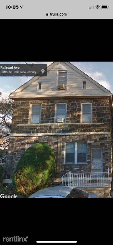 Main picture of 224 Columbia Ave