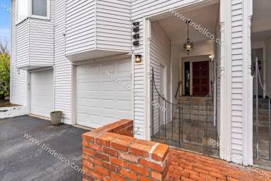 Main picture of 6565 SW Canyon Ct