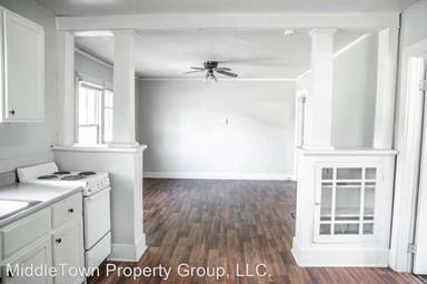 Main picture of 901 W Neely Ave