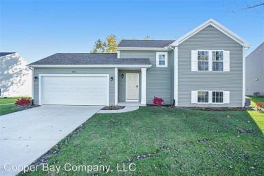 Main picture of 11237 Meadow Wood Cir