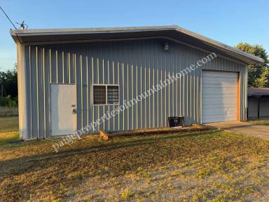 Main picture of 196 Highway 178 W