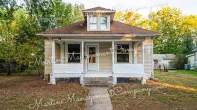 Main picture of 608 N Prospect Ave