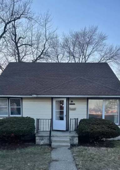 Main picture of 24845 Flower Ave