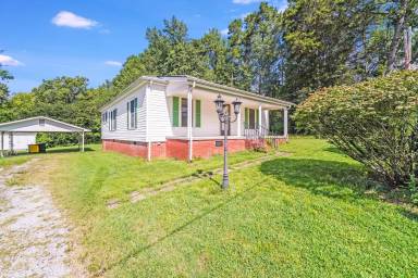 Main picture of 5135 Tucker Ave