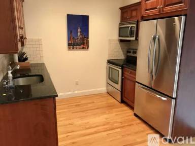 Main picture of 53 Greenwich Ave