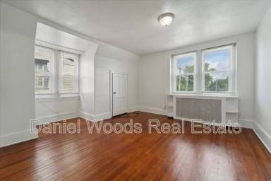 Main picture of 5804 Greene St