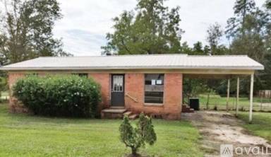 Main picture of 515 McBride Cir S