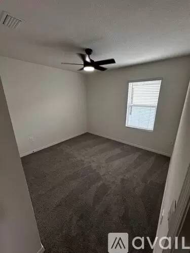 Main picture of 3210 Hilltop Cir