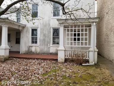 Main picture of 267 Walnut St