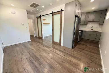 Main picture of 119 Franklin Ave