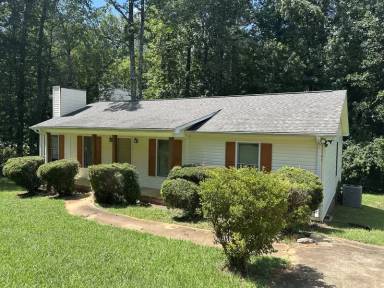 Main picture of 1002 Still Hollow Ln