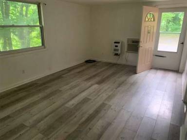 Main picture of 131 Captain Avenue - 5