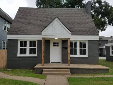 Main picture of 1307 N Klein Ave