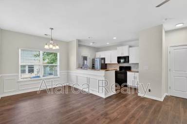 Main picture of 14256 Drake Watch Ln