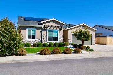 Main picture of 9202 Manor Forest Ln