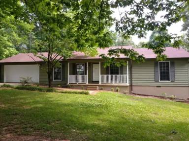 Main picture of 898 Pine Grove Rd