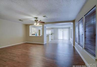 Main picture of 9203 Chinon
