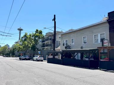 Main picture of 813 1/2 5th Ave N