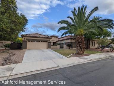 Main picture of 545 S Camellia Dr