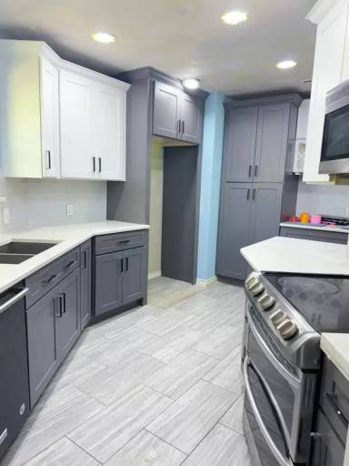 Main picture of 2417 Meadow Ct