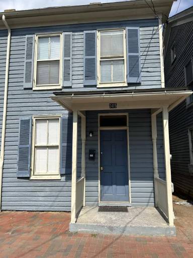 Main picture of 305 S Kent St
