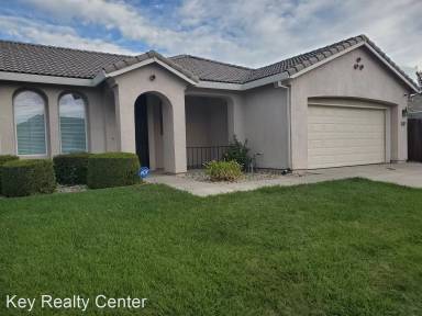 Main picture of 5017 Fox Trotter Way