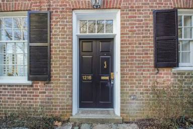 Main picture of 1216 Sophia St