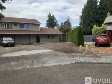 Main picture of 14702 SE 16th Cir
