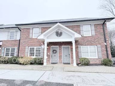 Main picture of 209 Calhoun St