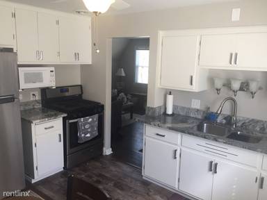 Main picture of 7221 38th Pl