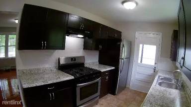 Main picture of 1002 Kiowa St