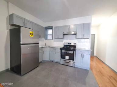 Main picture of 122 Stevens Ave