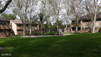 Main picture of 2914 W Swain Rd