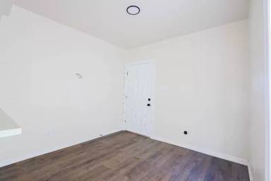 Main picture of 218 N 7th St