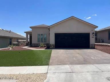 Main picture of 13256 Emerald Isle St
